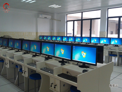 探索YL10禹龍云 一體化云終端解決方案賦能未來智慧教育